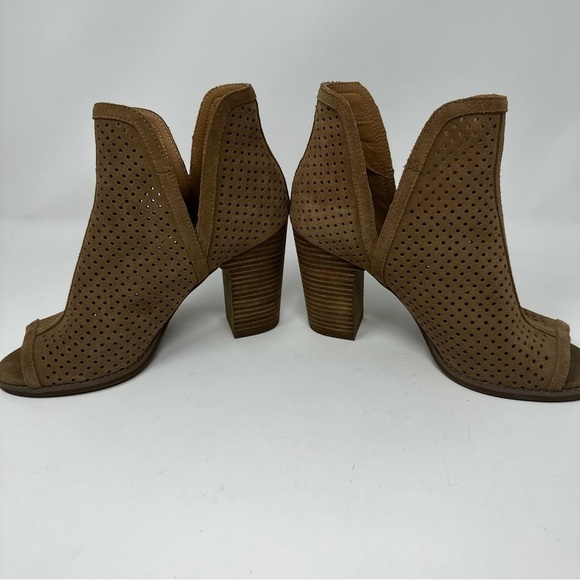 Lucky Brand  Larise Peep Toe Shoe Sesame Size 9 Womens - Picture 7 of 12